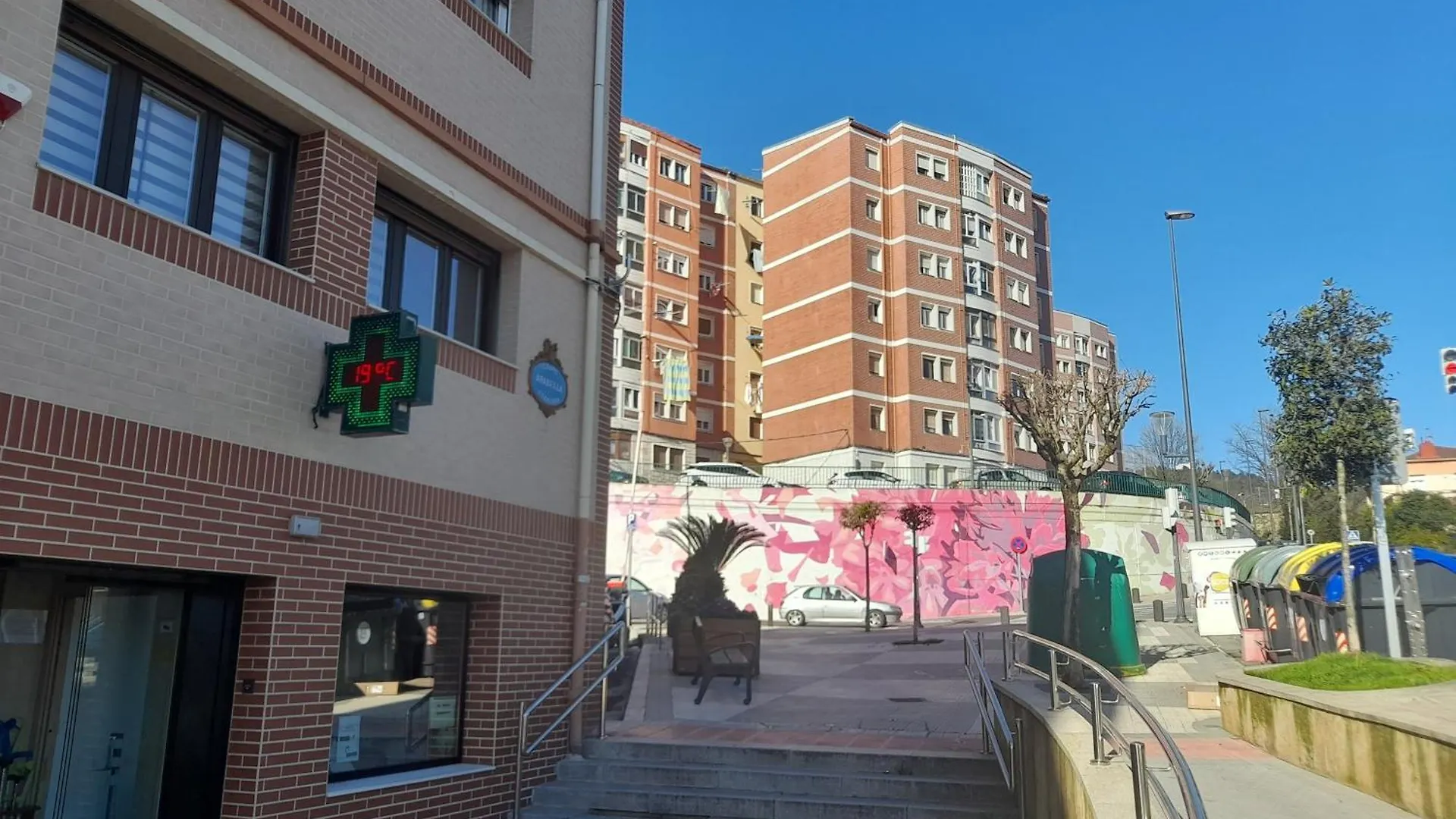 Calida Estancia Descubre La Ciudad Bilbao España